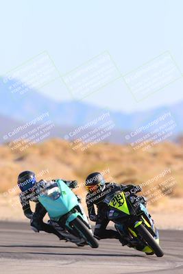 media/Jan-10-2025-CVMA Friday Practice (Fri) [[489e0da257]]/Group 4 and Trackday/Session 4 (Turn 16)/